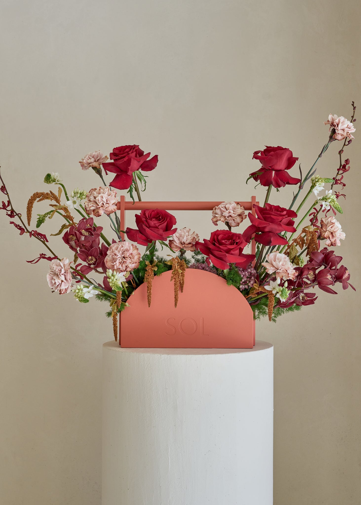 Floral arrangement as published on SOL’s About page